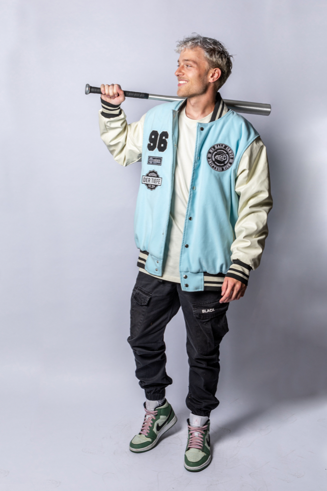 "Schaefchen" College Jacket